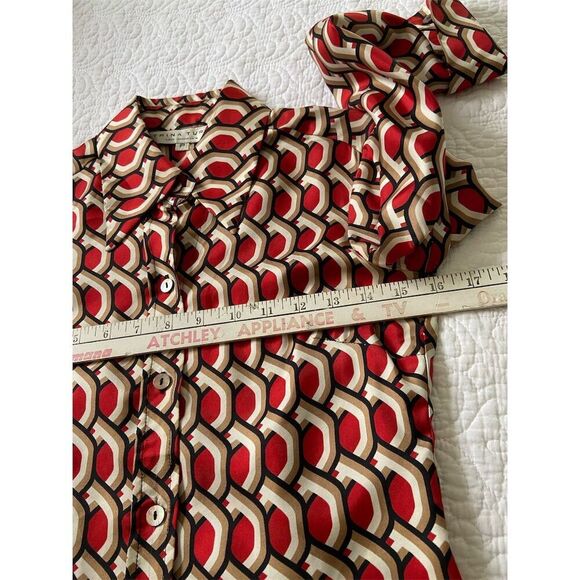 Trina Turk Women's Silk Button-Up Blouse Size P Multicolor Geometric Casual Fall - Picture 8 of 12